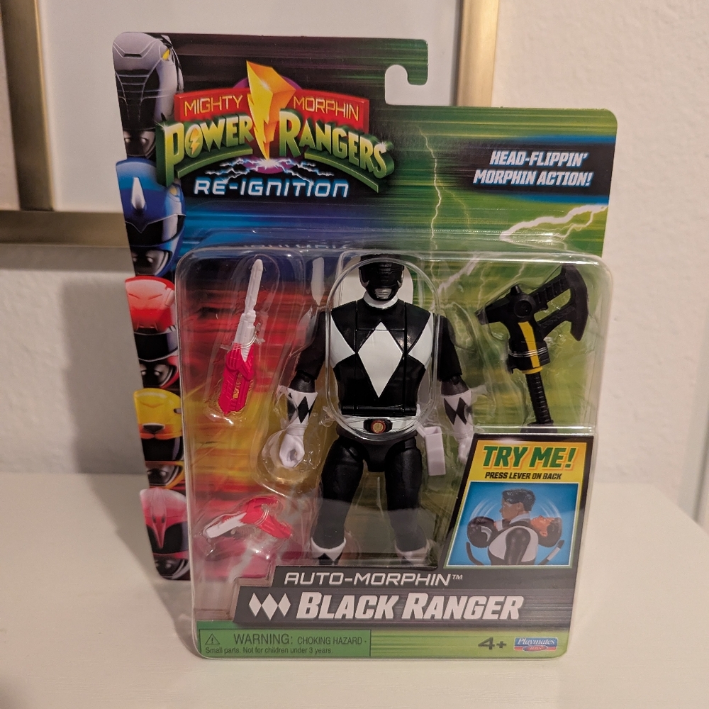 Playmates Mighty Morphin Power Rangers Re-Ignition Auto-Morphin Black Ranger